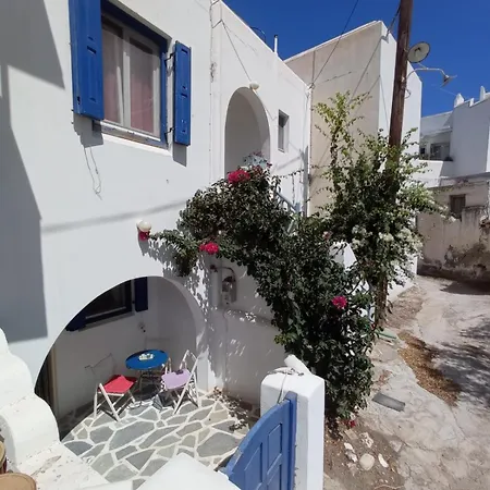 Julia's Maisonnette Tatil Evi Agkidia